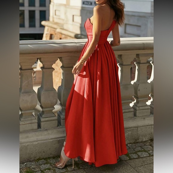 Elegant Orange Evening Gown - Picture 7 of 7